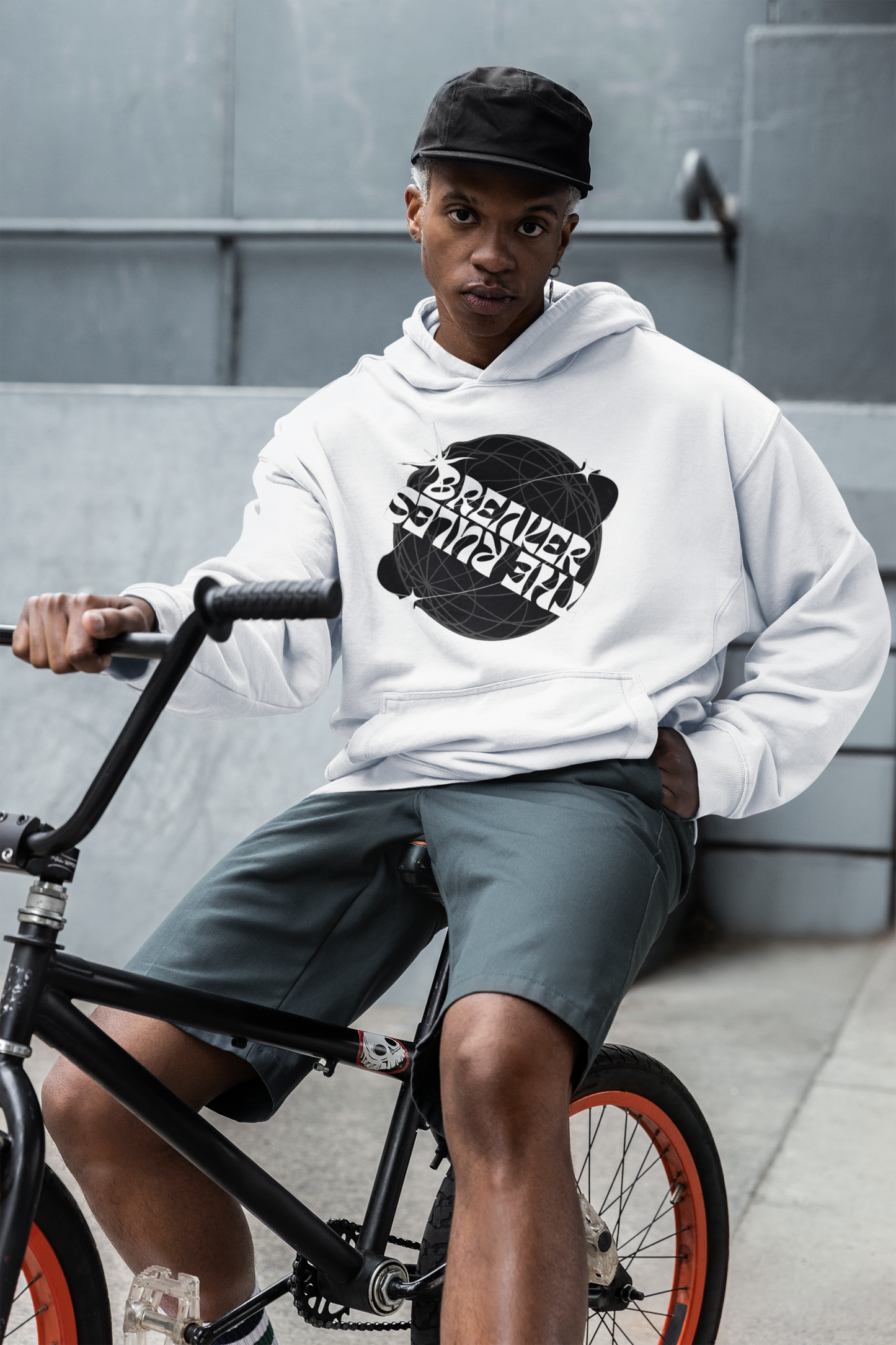 RULES BREAKER OVERSIZED HOODIE