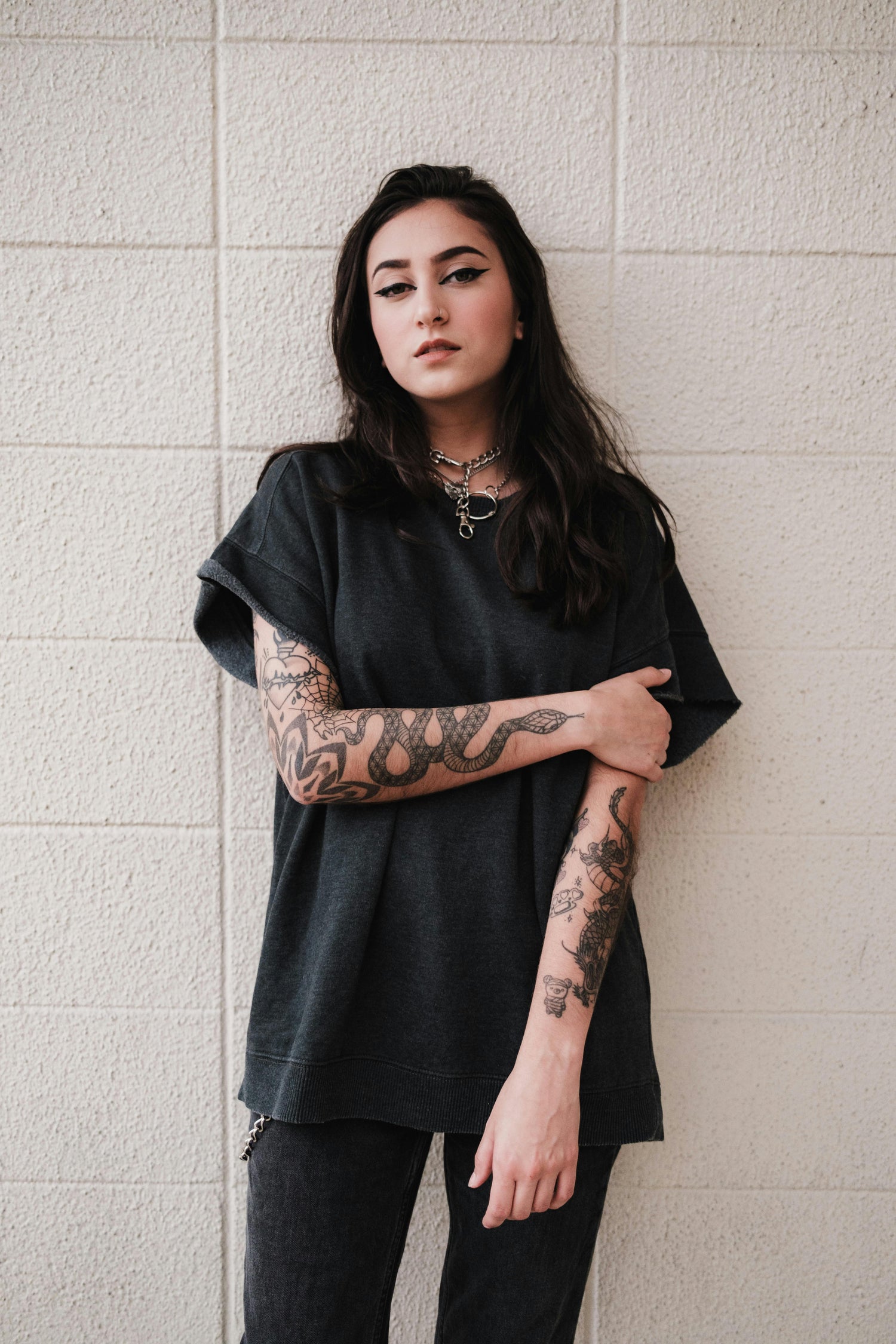 WOMEN T